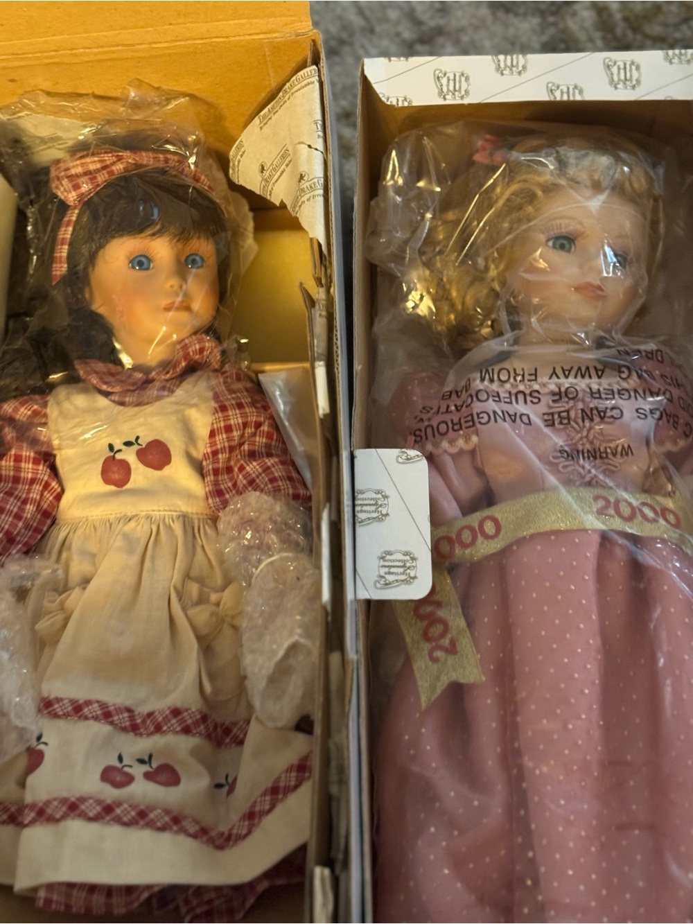 Vintage Style Porcelain Doll Pair — Cream & Pink Dresses